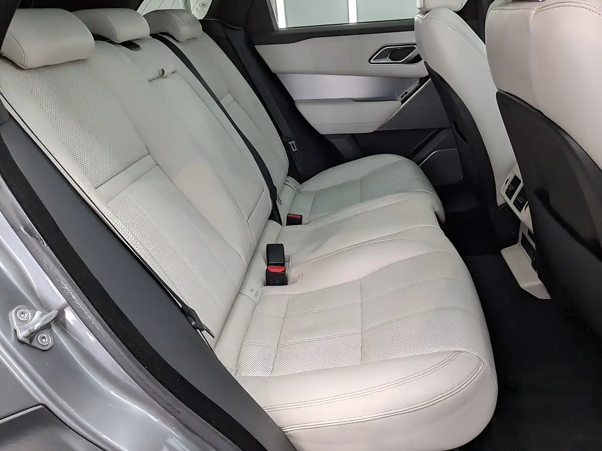 Used 2017 Land Rover Range Rover Velar R-Dynamic Se Corris Grey - Interior and Exterior details 13