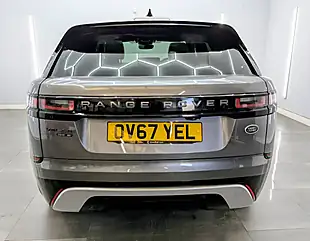 Used 2017 Land Rover Range Rover Velar R-Dynamic Se Corris Grey - Interior and Exterior details 7