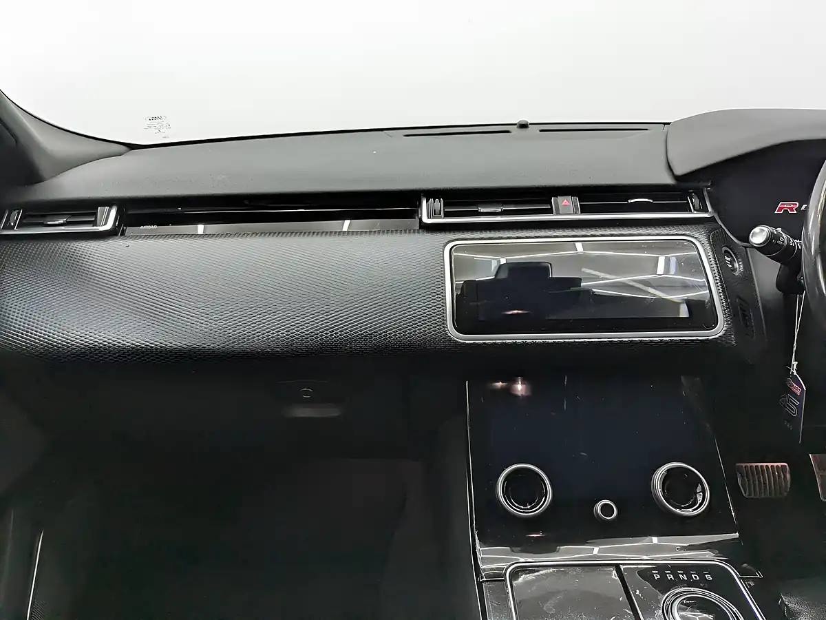 Used 2017 Land Rover Range Rover Velar R-Dynamic Se Corris Grey - Interior and Exterior details 17