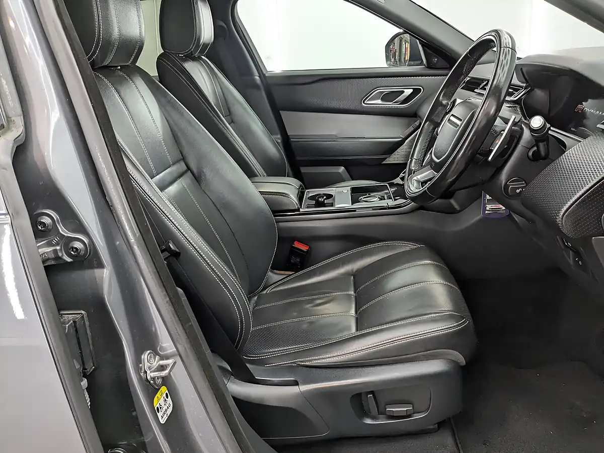 Used 2017 Land Rover Range Rover Velar R-Dynamic Se Corris Grey - Interior and Exterior details 19