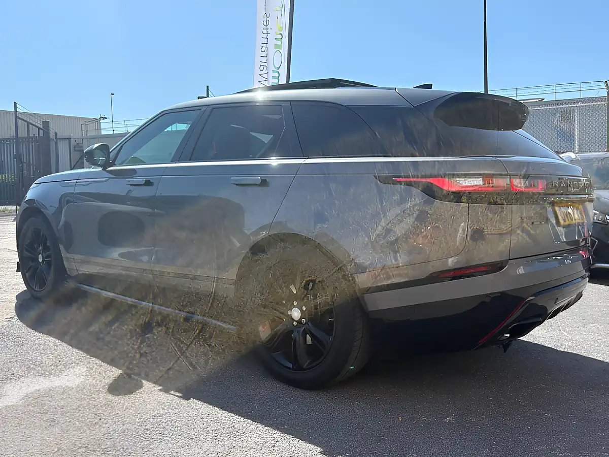 Used 2017 Land Rover Range Rover Velar R-Dynamic Se Grey - Interior and Exterior details 10