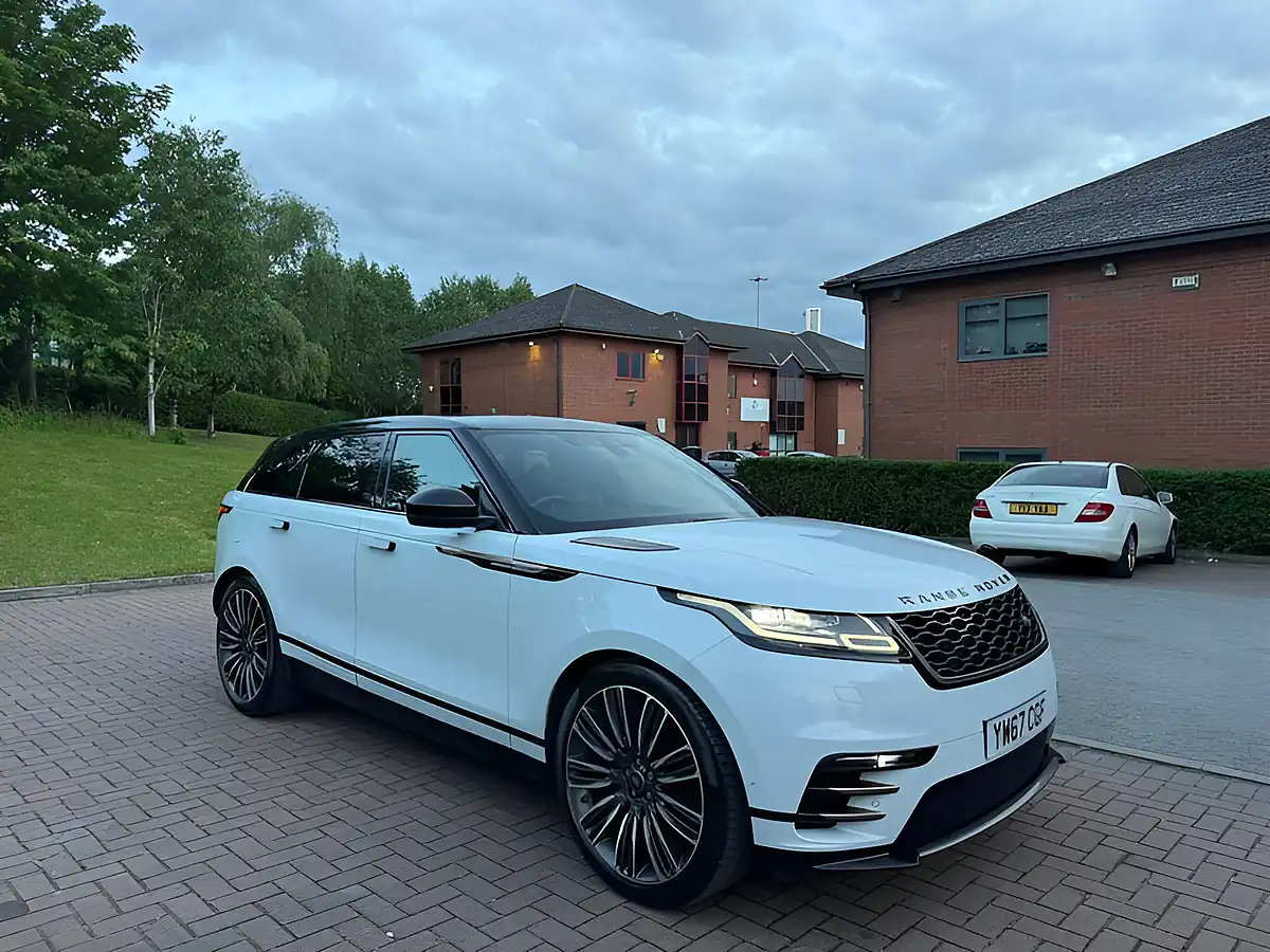 Used 2017 Land Rover Range Rover Velar R-Dynamic Se White - Front View