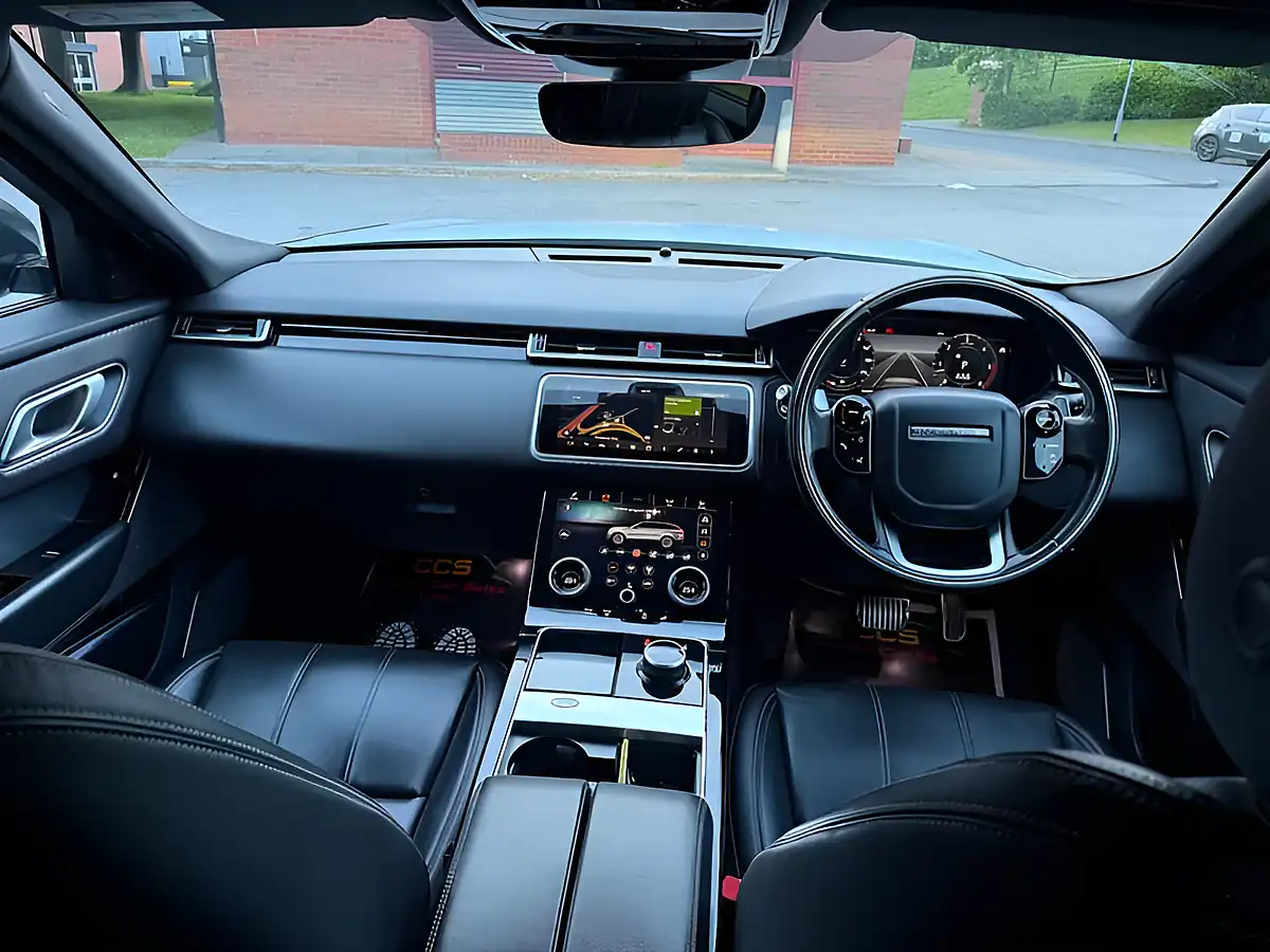 Used 2017 Land Rover Range Rover Velar R-Dynamic Se White - Interior and Exterior details 15