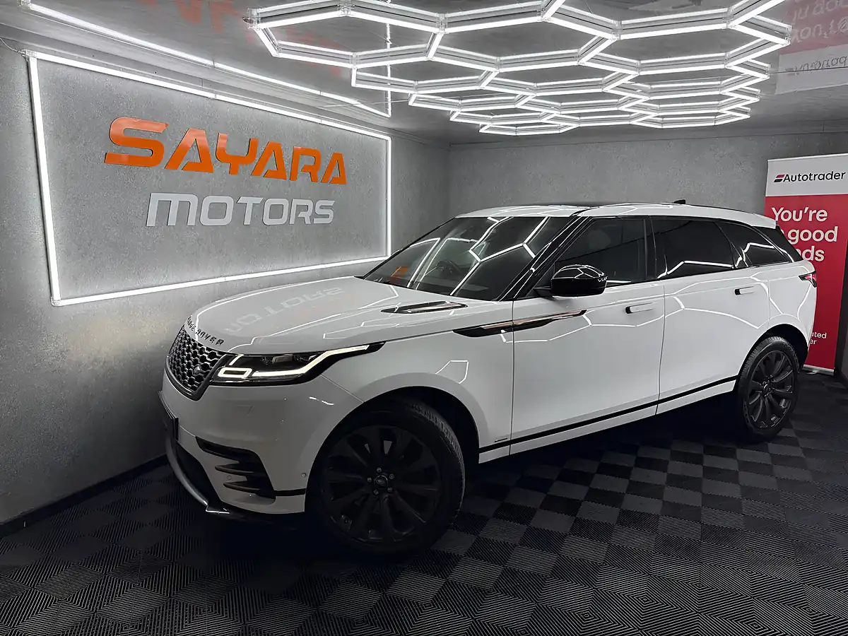 Used 2017 Land Rover Range Rover Velar R-Dynamic Se White - Front View