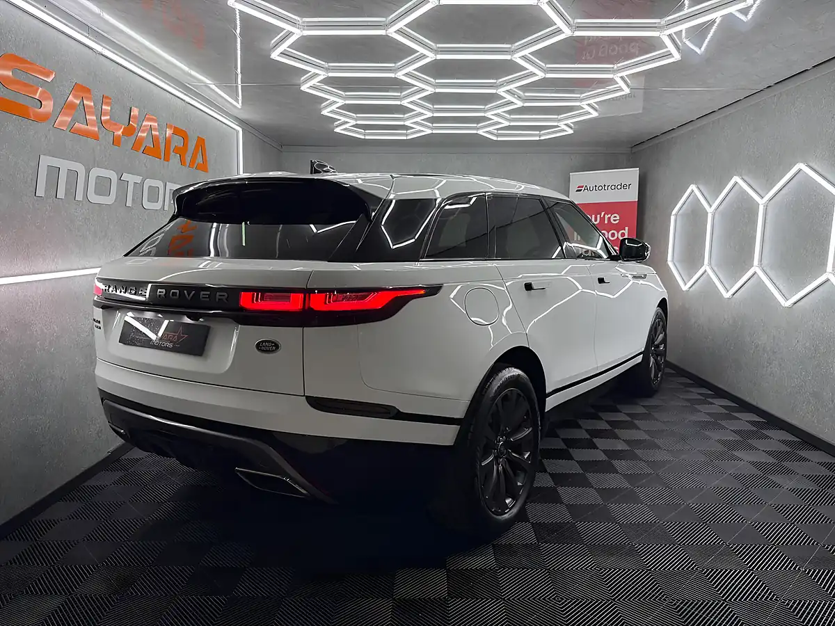 Used 2017 Land Rover Range Rover Velar R-Dynamic Se White - Interior and Exterior details 10