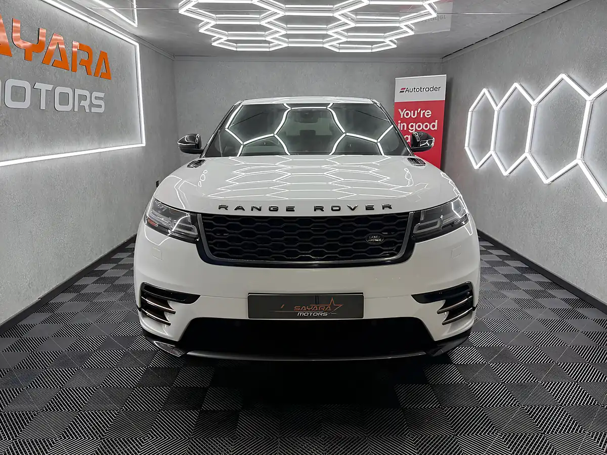 Used 2017 Land Rover Range Rover Velar R-Dynamic Se White - Interior and Exterior details 3