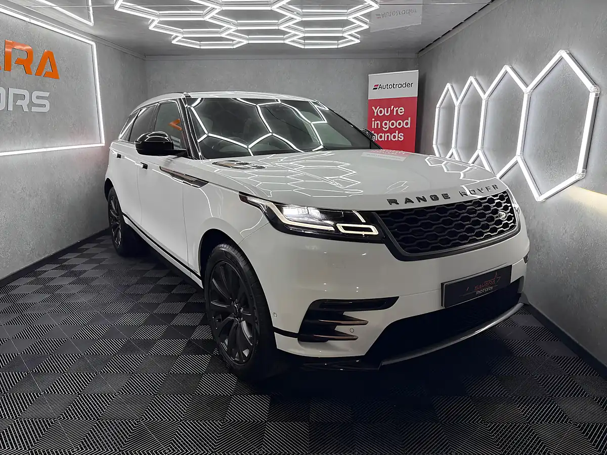 Used 2017 Land Rover Range Rover Velar R-Dynamic Se White - Interior and Exterior details 7