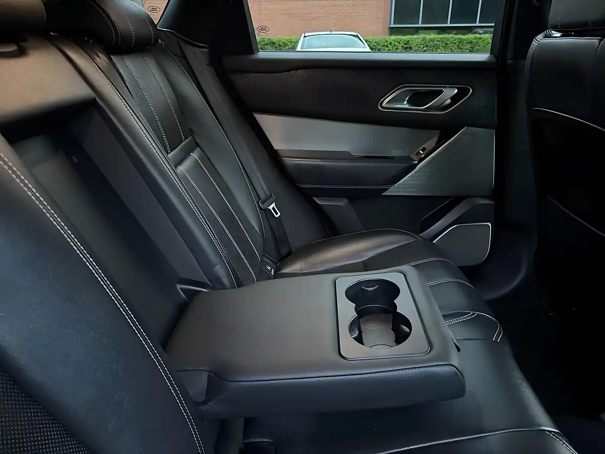 Used 2017 Land Rover Range Rover Velar R-Dynamic Se White - Interior and Exterior details 15