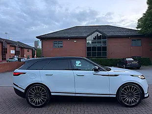Used 2017 Land Rover Range Rover Velar R-Dynamic Se White - Interior and Exterior details 4