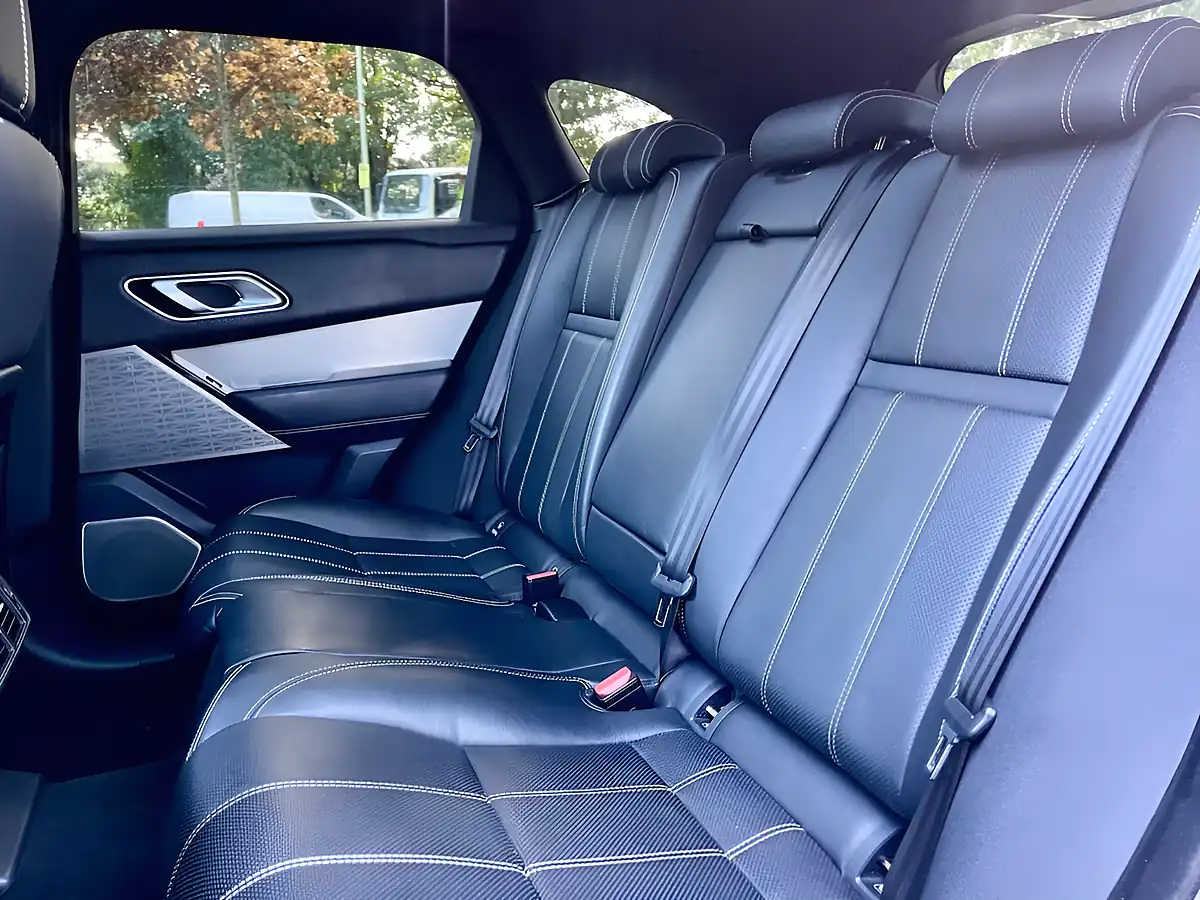 Used 2017 Land Rover Range Rover Velar R-Dynamic Se White - Interior and Exterior details 12