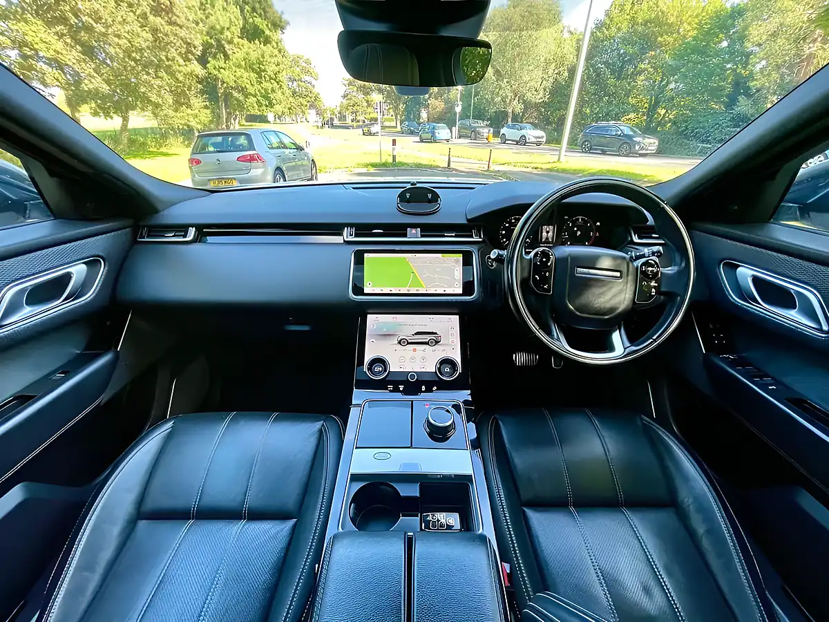 Used 2017 Land Rover Range Rover Velar R-Dynamic Se White - Interior and Exterior details 15