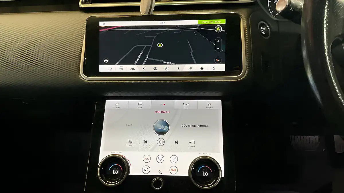 Used 2017 Land Rover Range Rover Velar S White - Interior and Exterior details 8