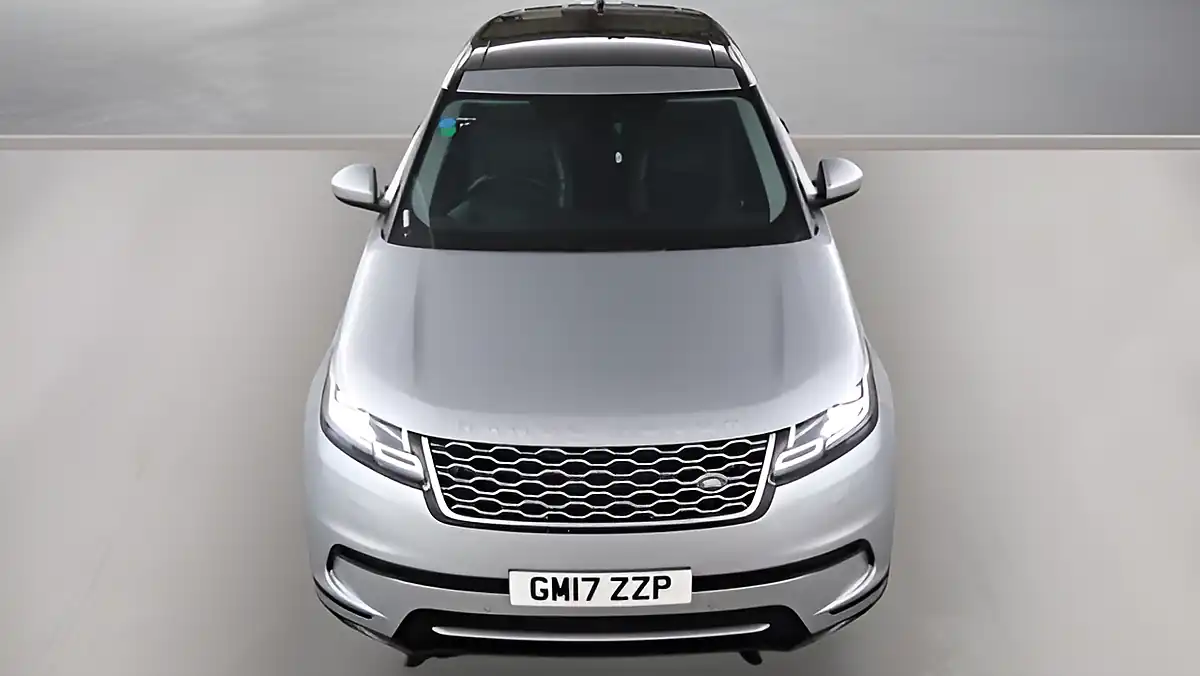 Used 2017 Land Rover Range Rover Velar Se Silver - Interior and Exterior details 2