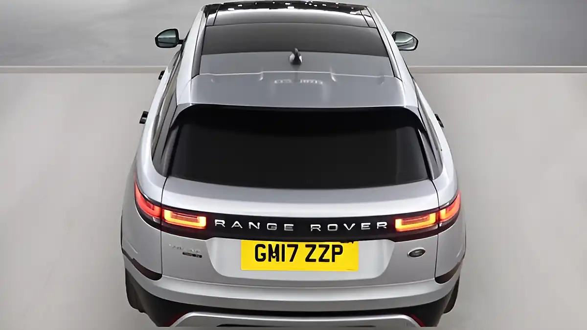 Used 2017 Land Rover Range Rover Velar Se Silver - Interior and Exterior details 5