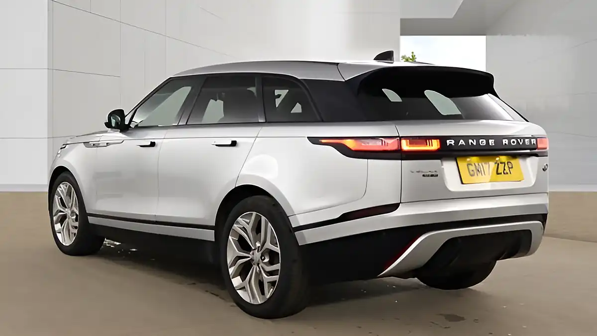Used 2017 Land Rover Range Rover Velar Se Silver - Interior and Exterior details 6