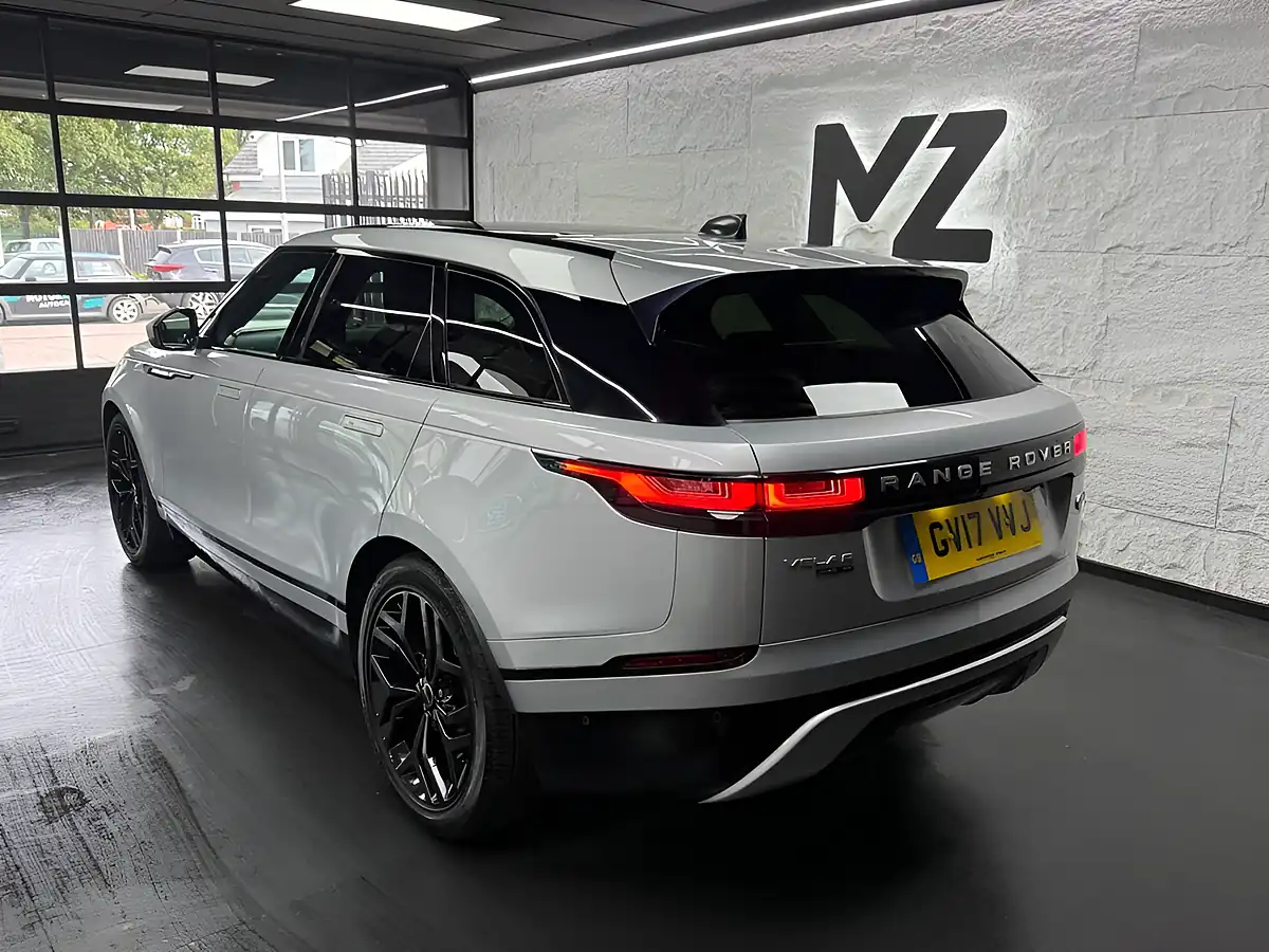 Used 2017 Land Rover Range Rover Velar Se Silver - Interior and Exterior details 12