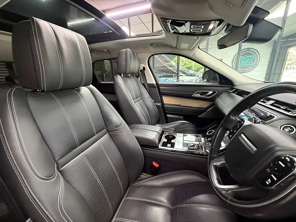 Used 2017 Land Rover Range Rover Velar Se Silver - Interior and Exterior details 3