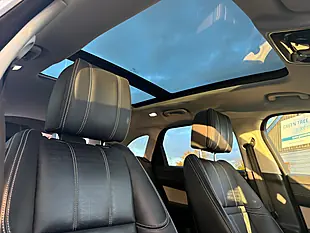 Used 2017 Land Rover Range Rover Velar Se Silver - Interior and Exterior details 13