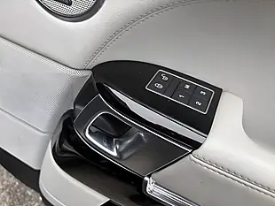 Used 2017 Land Rover Range Rover Vogue Grey - Interior and Exterior details 14