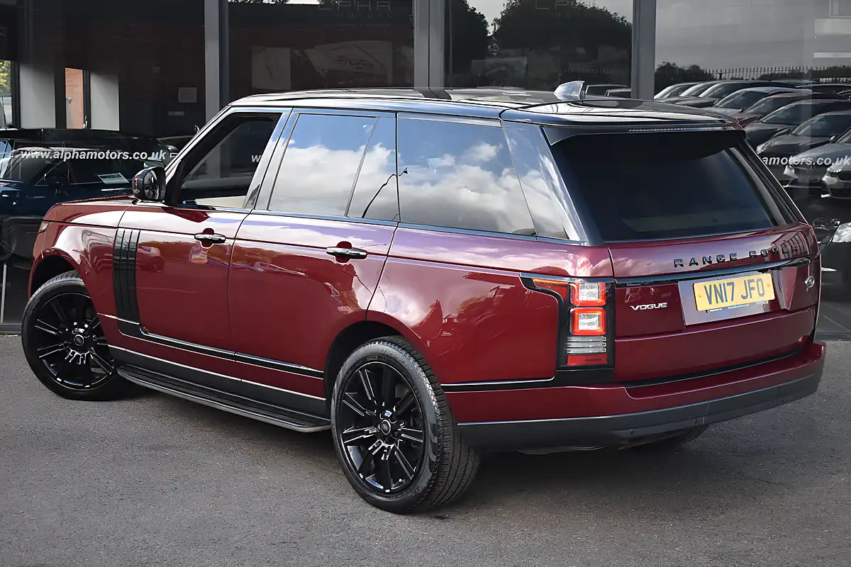 Used 2017 Land Rover Range Rover Vogue Montalcino Red - Interior and Exterior details 2