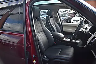 Used 2017 Land Rover Range Rover Vogue Montalcino Red - Interior and Exterior details 7