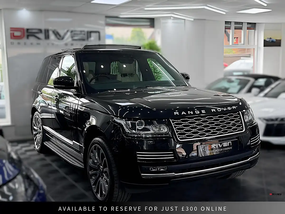 Used 2017 Land Rover Range Rover Vogue Se Black - Interior and Exterior details 10