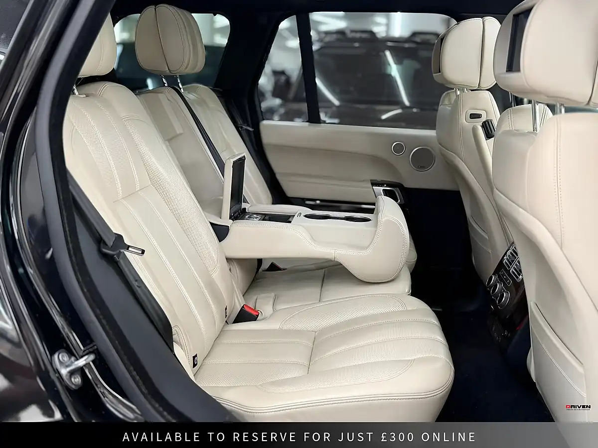 Used 2017 Land Rover Range Rover Vogue Se Black - Interior and Exterior details 16