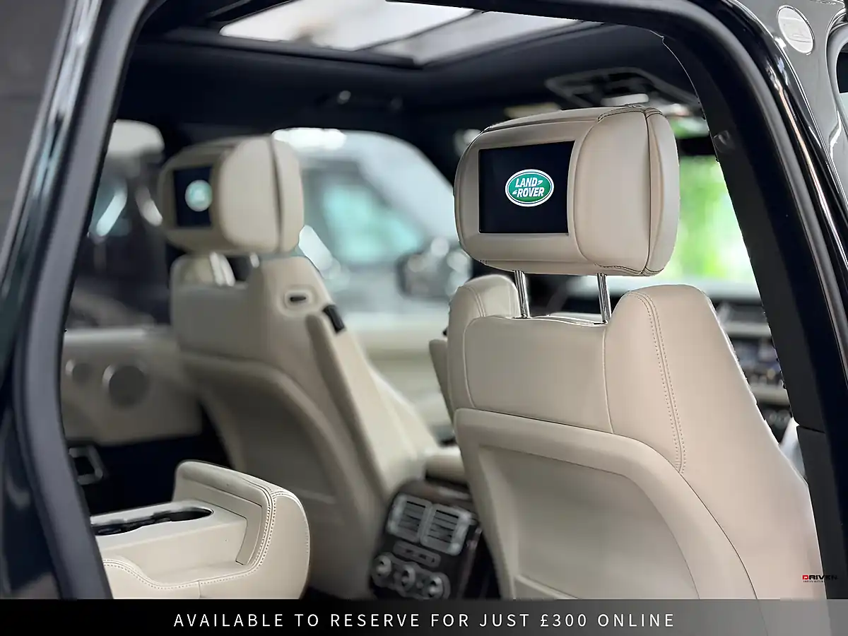 Used 2017 Land Rover Range Rover Vogue Se Black - Interior and Exterior details 5