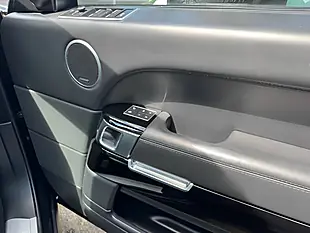 Used 2017 Land Rover Range Rover Vogue Se Black - Interior and Exterior details 14