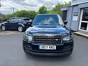 Used 2017 Land Rover Range Rover Vogue Se Santorini Black - Interior and Exterior details 2