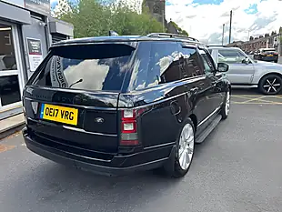 Used 2017 Land Rover Range Rover Vogue Se Santorini Black - Interior and Exterior details 7