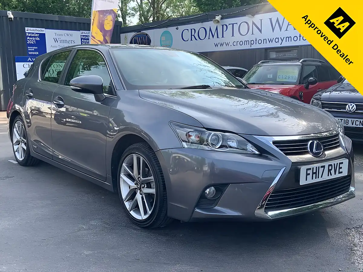 Used 2017 Lexus Ct Executive Edition Grey - Front View