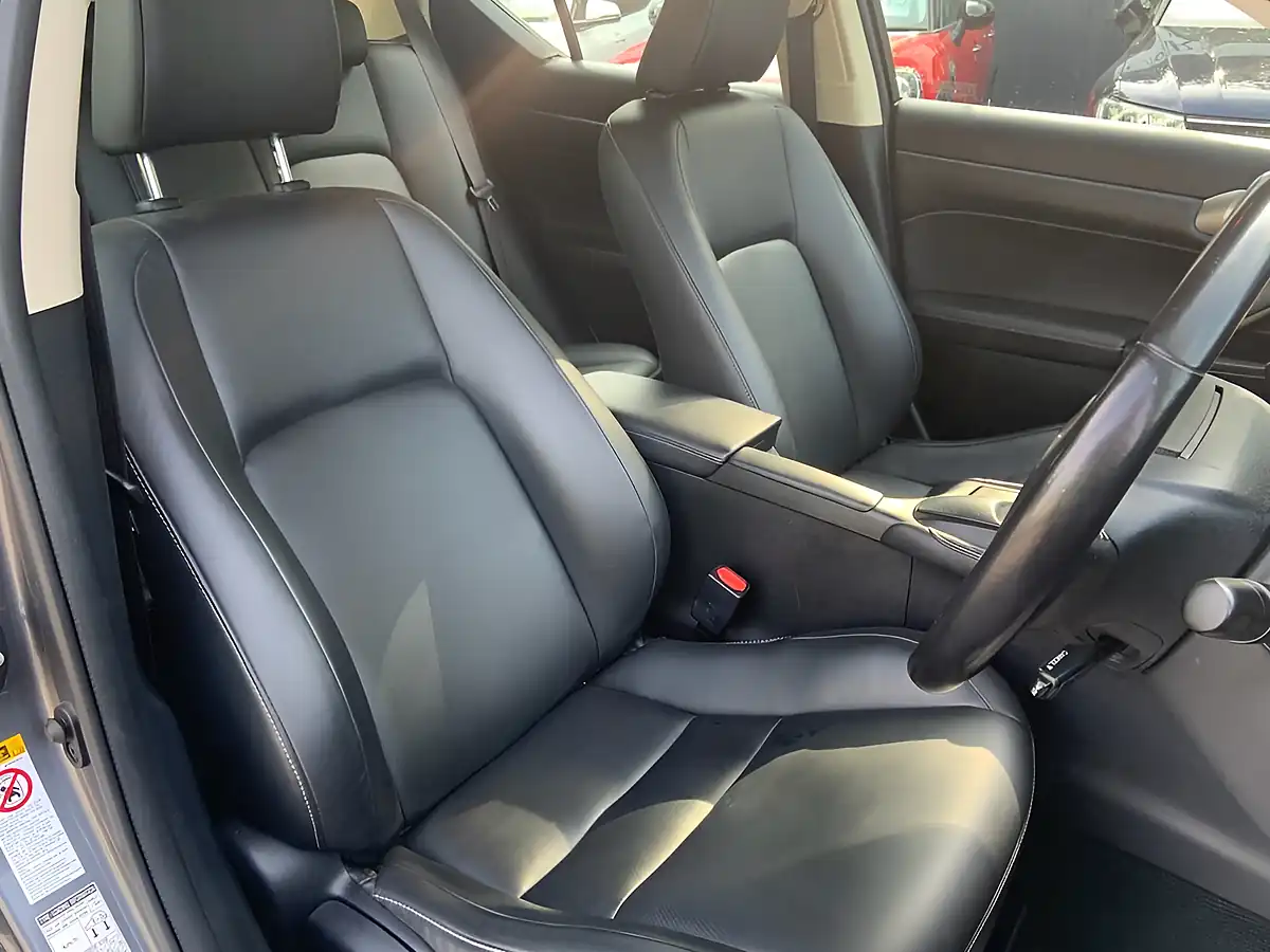Used 2017 Lexus Ct Executive Edition Grey - Interior and Exterior details 13