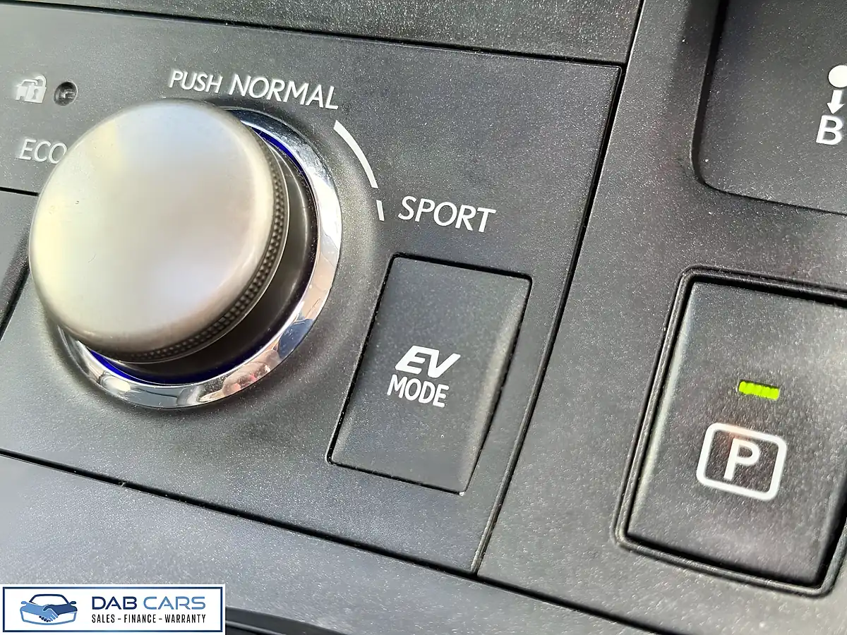 Used 2017 Lexus Ct Premier Silver - Interior and Exterior details 10