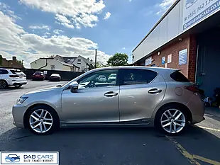 Used 2017 Lexus Ct Premier Silver - Interior and Exterior details 4