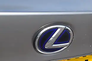 Used 2017 Lexus Is Premier Silver - Interior and Exterior details 12