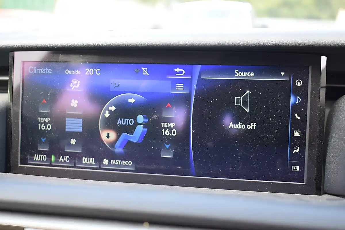 Used 2017 Lexus Is Premier Silver - Interior and Exterior details 15