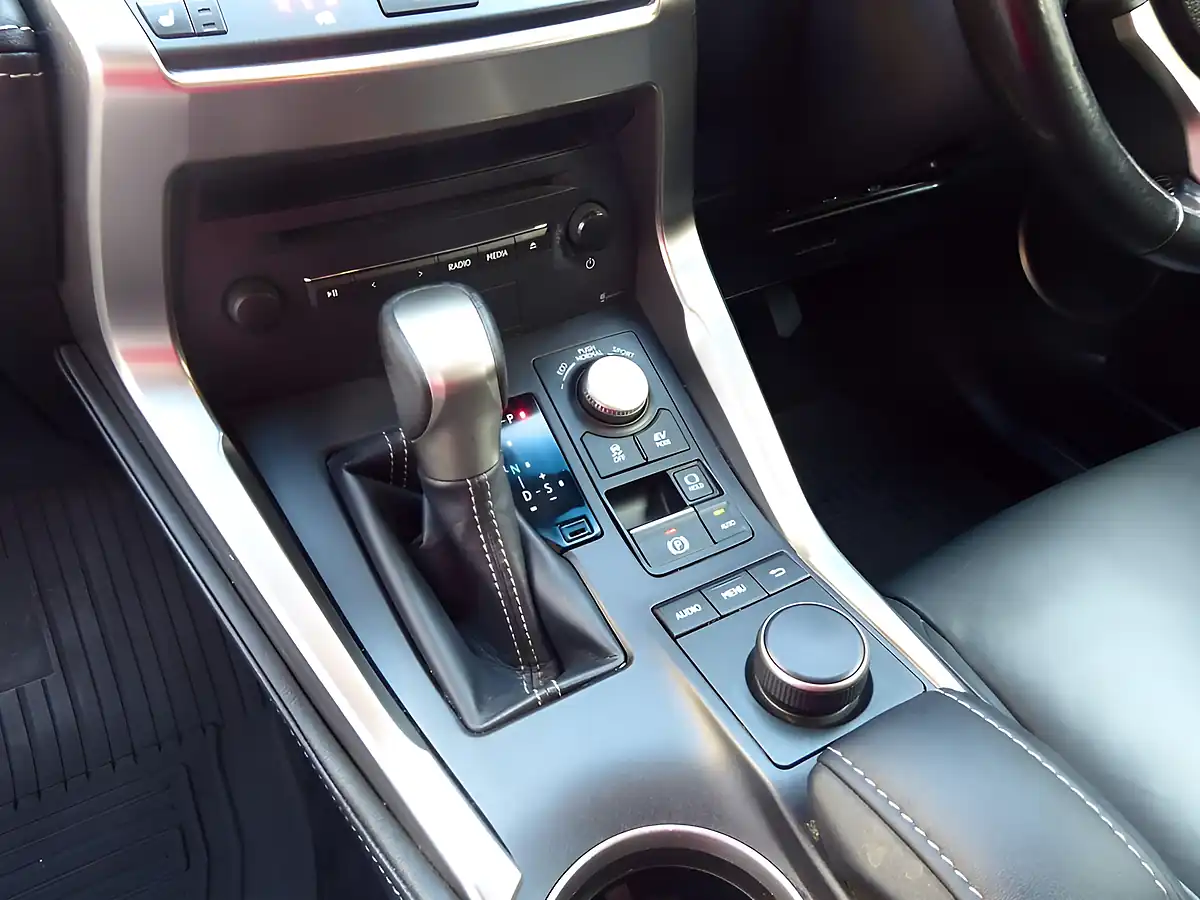 Used 2017 Lexus Nx Sport White - Interior and Exterior details 15