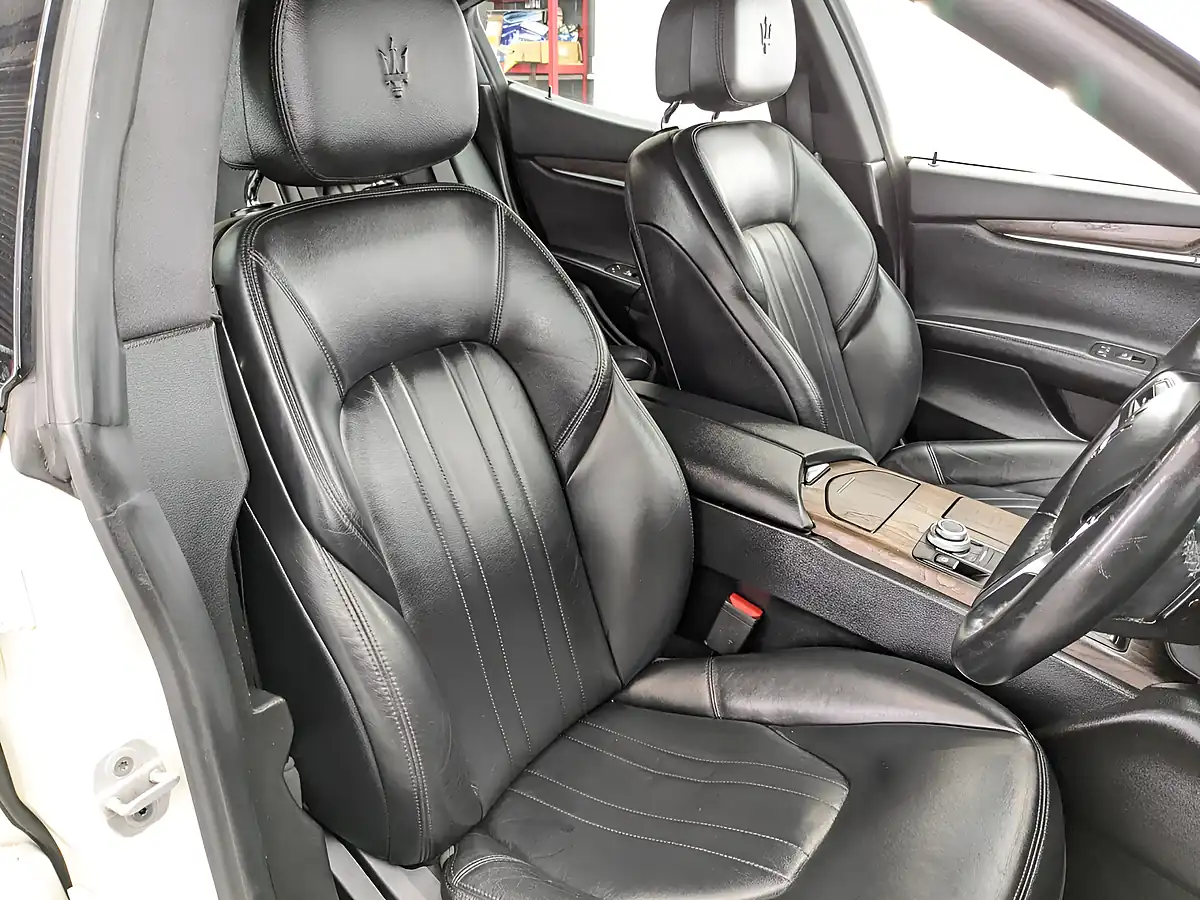 Used 2017 Maserati Ghibli Bianco White - Interior and Exterior details 19