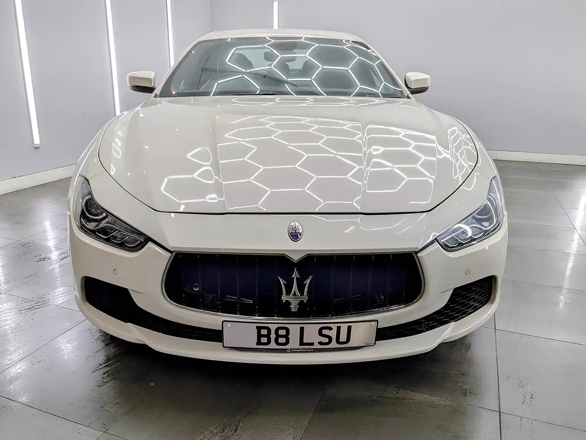 Used 2017 Maserati Ghibli Bianco White - Interior and Exterior details 4