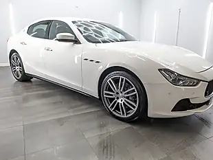 Used 2017 Maserati Ghibli Bianco White - Interior and Exterior details 5
