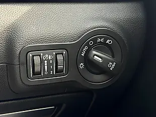 Used 2017 Maserati Ghibli Blue - Interior and Exterior details 15