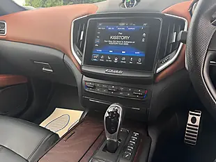Used 2017 Maserati Ghibli Blue - Interior and Exterior details 13