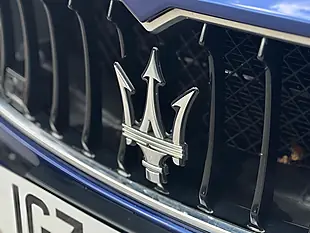 Used 2017 Maserati Ghibli Blue - Interior and Exterior details 19
