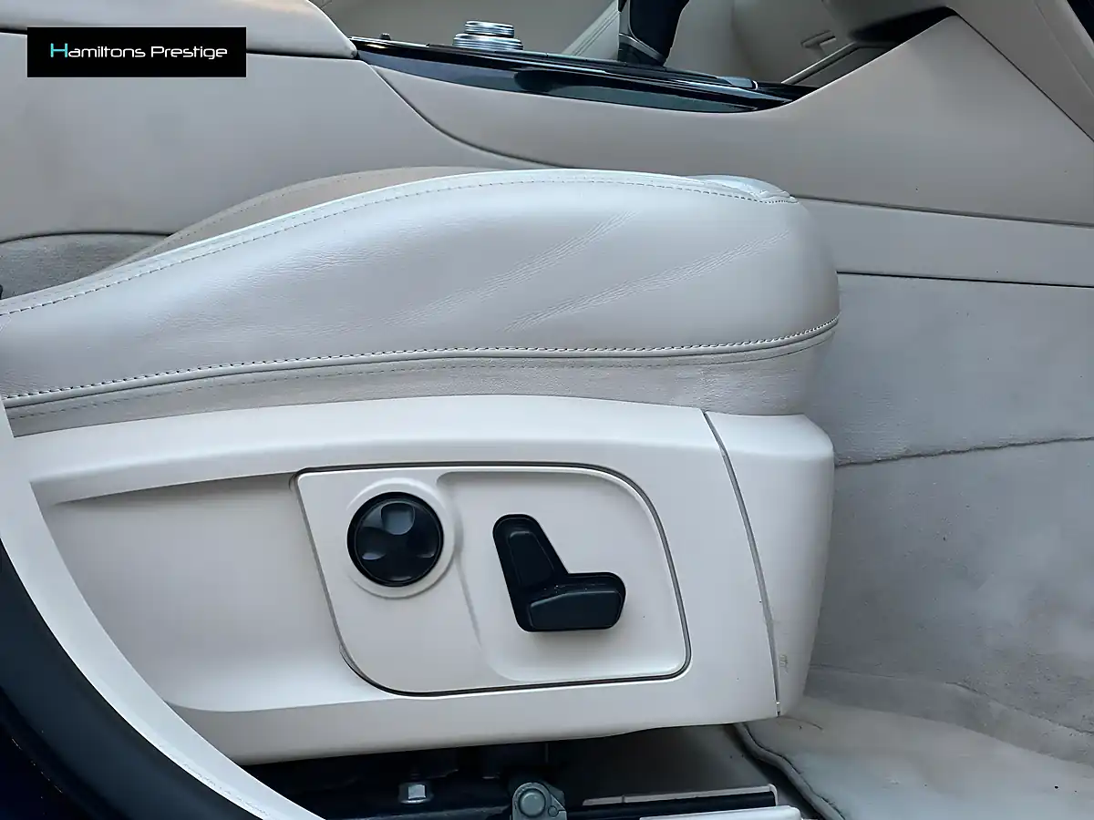Used 2017 Maserati Levante Blue - Interior and Exterior details 16
