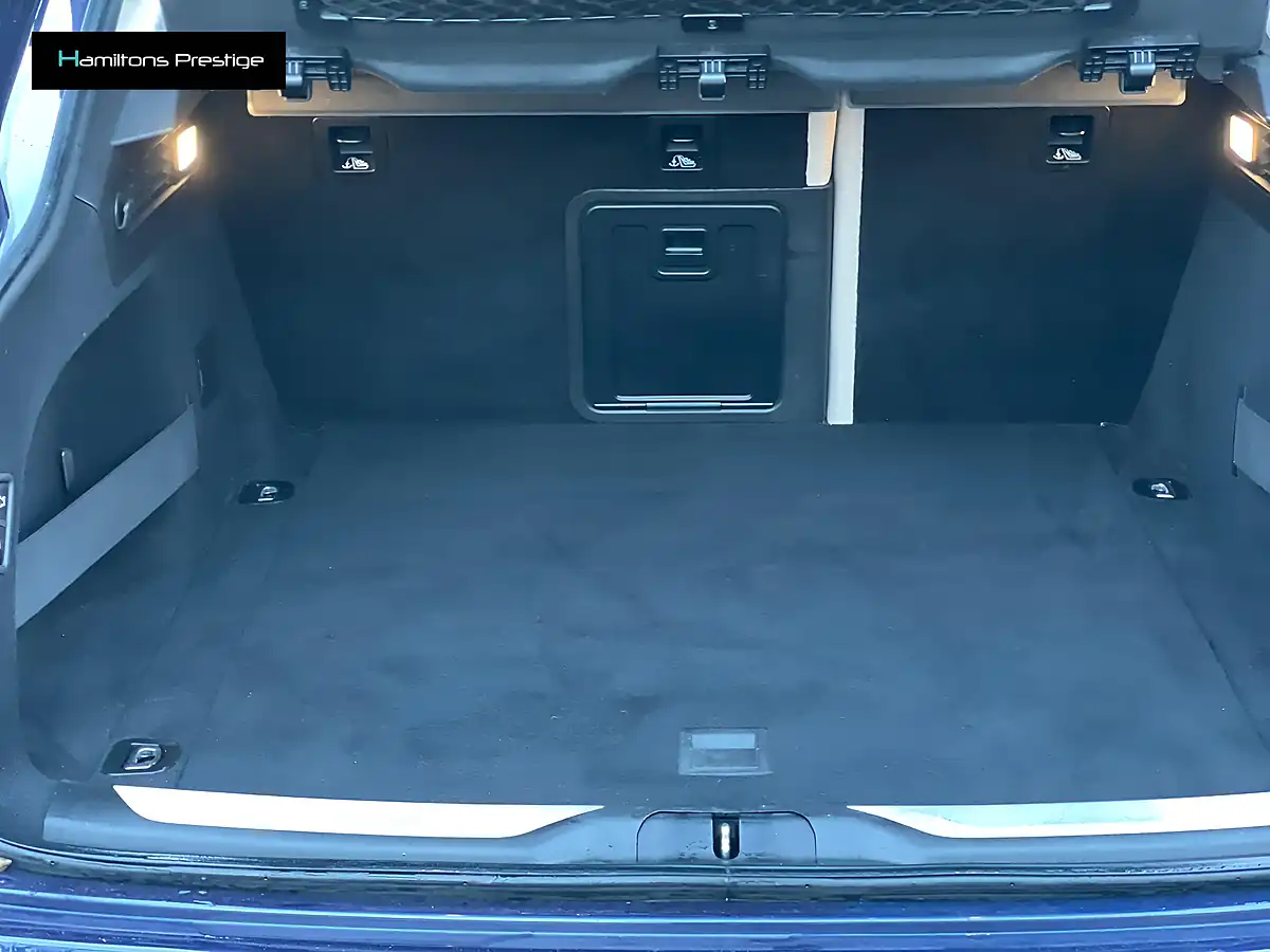 Used 2017 Maserati Levante Blue - Interior and Exterior details 20