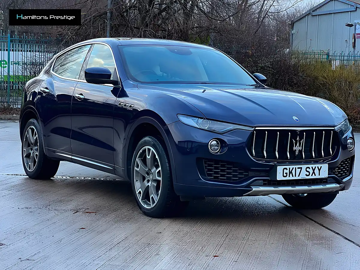 Used 2017 Maserati Levante Blue - Interior and Exterior details 7