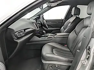 Used 2017 Maserati Levante Grey - Interior and Exterior details 17