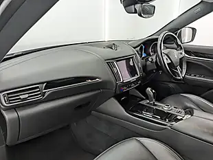 Used 2017 Maserati Levante Grey - Interior and Exterior details 18