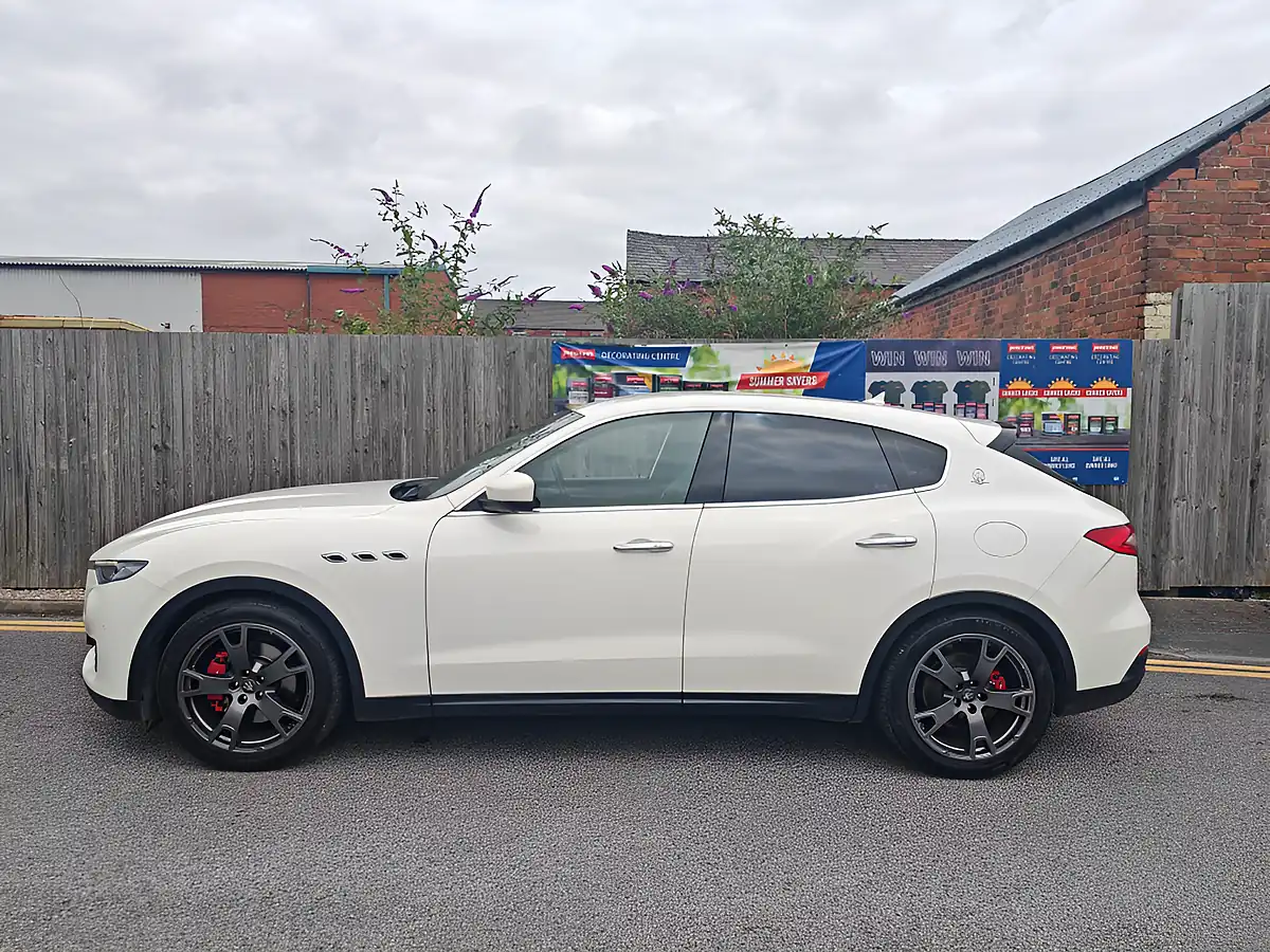 Used 2017 Maserati Levante White - Interior and Exterior details 6